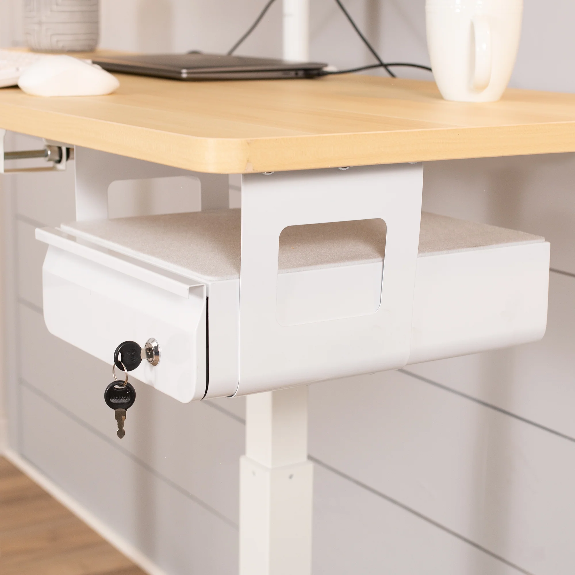 Lockable Pull-Out Drawer - Image 12
