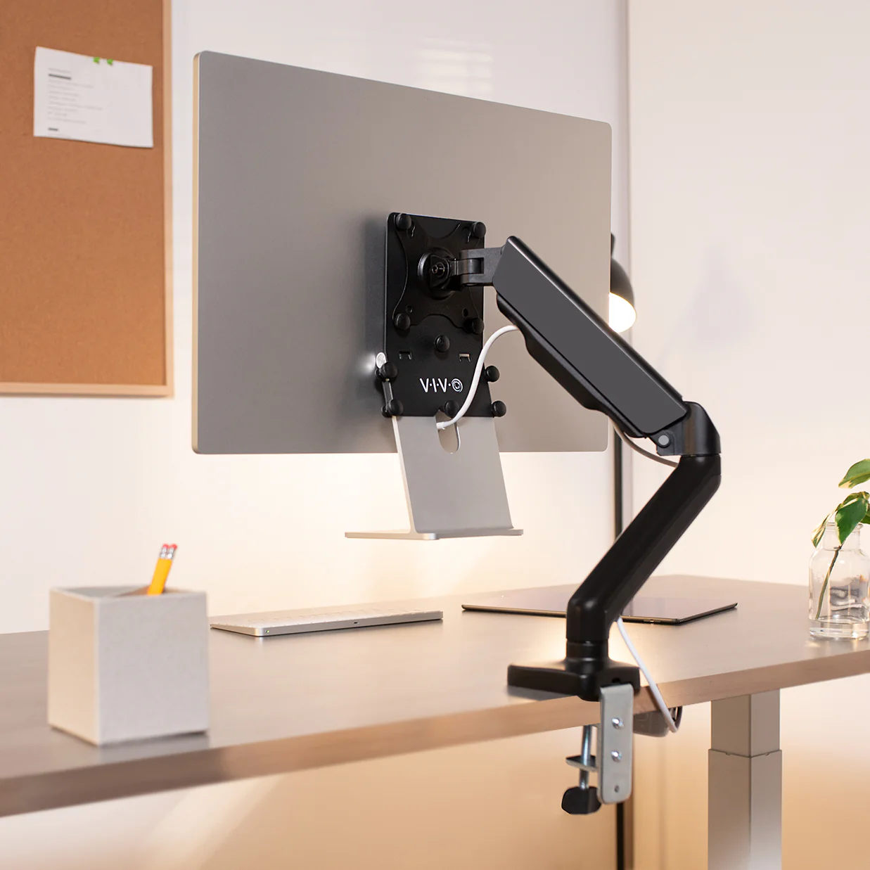 VESA Adapter for 24" M1 and M3 iMac - Image 6