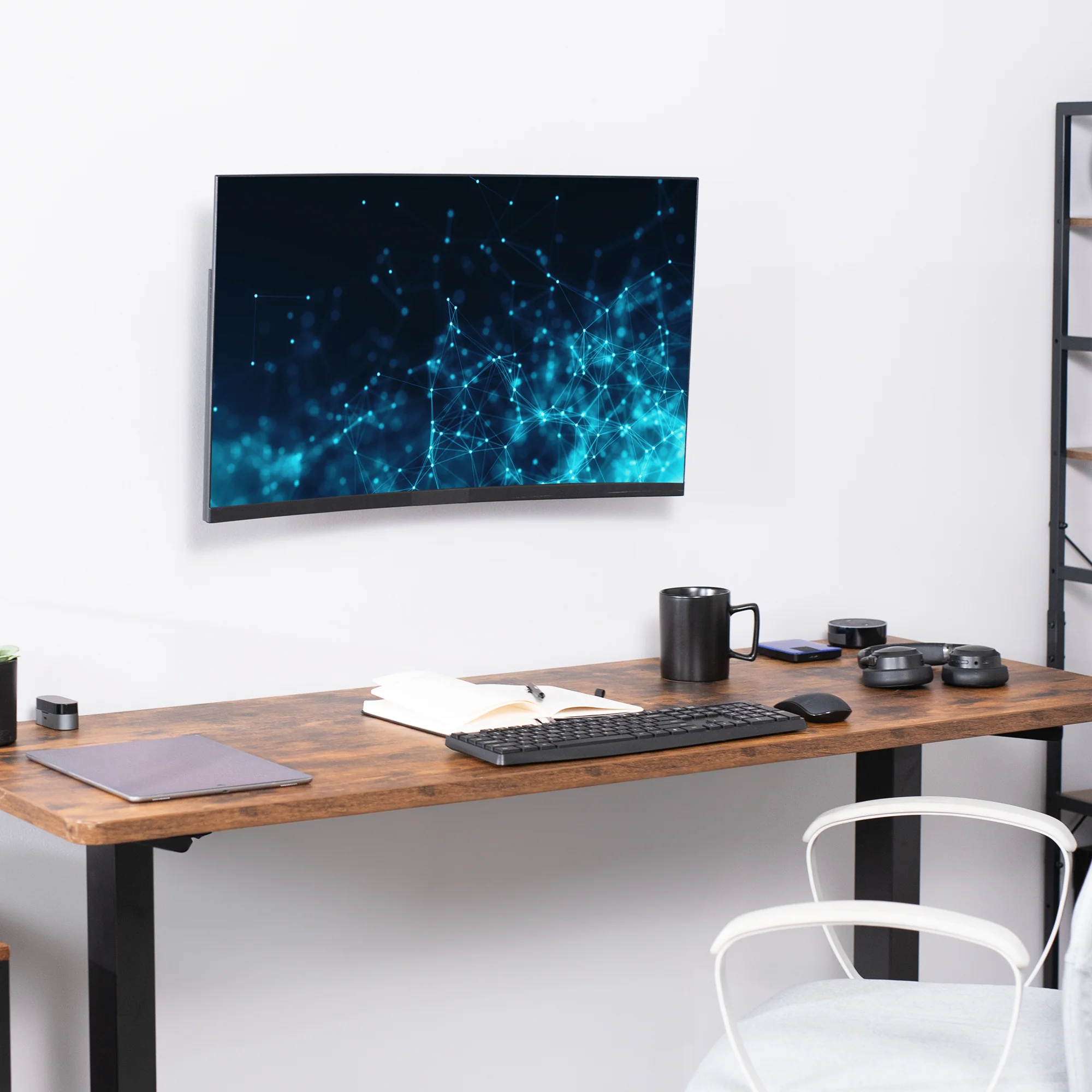 Single 17” to 32” Monitor Wall Mount - Image 2