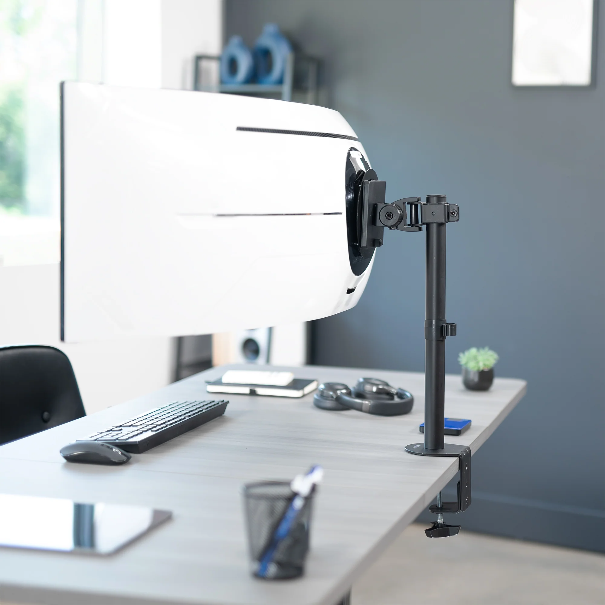 Single Ultrawide Monitor Desk Mount - Up to 49" Screens - Image 2